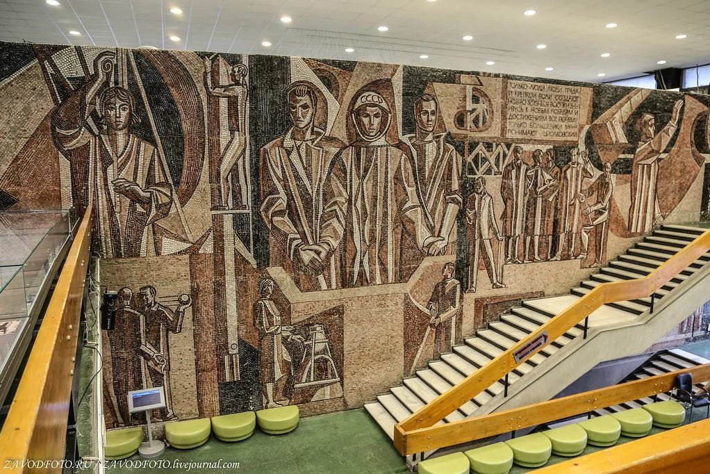 Cosmonautics Day
Cosmonaut Day
Soviet mosaics