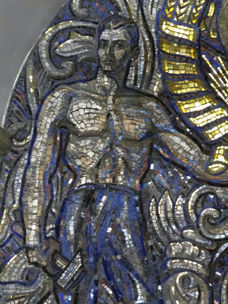 Worker and Kolkhoz Woman
Soviet mosaic
Moscow metro